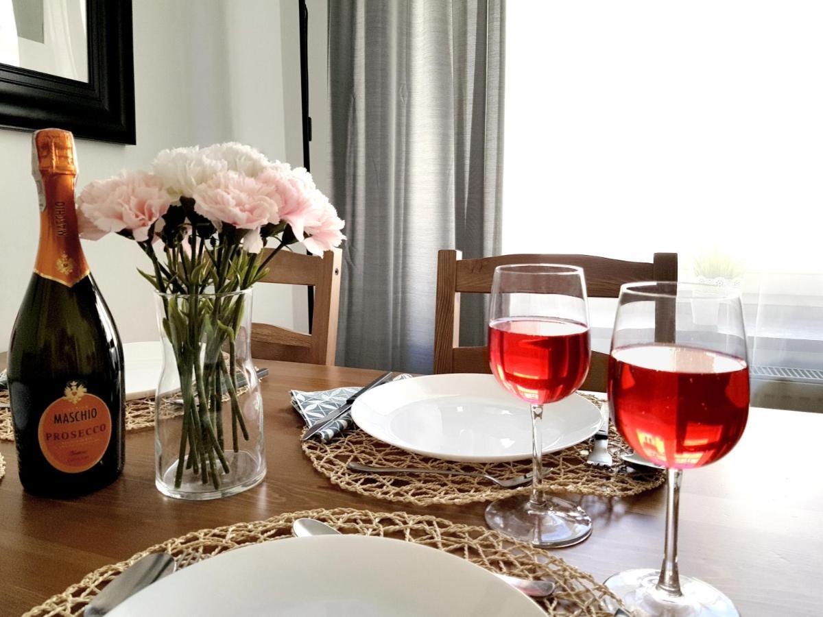 Apartament Litevski Deluxe Люблин Экстерьер фото