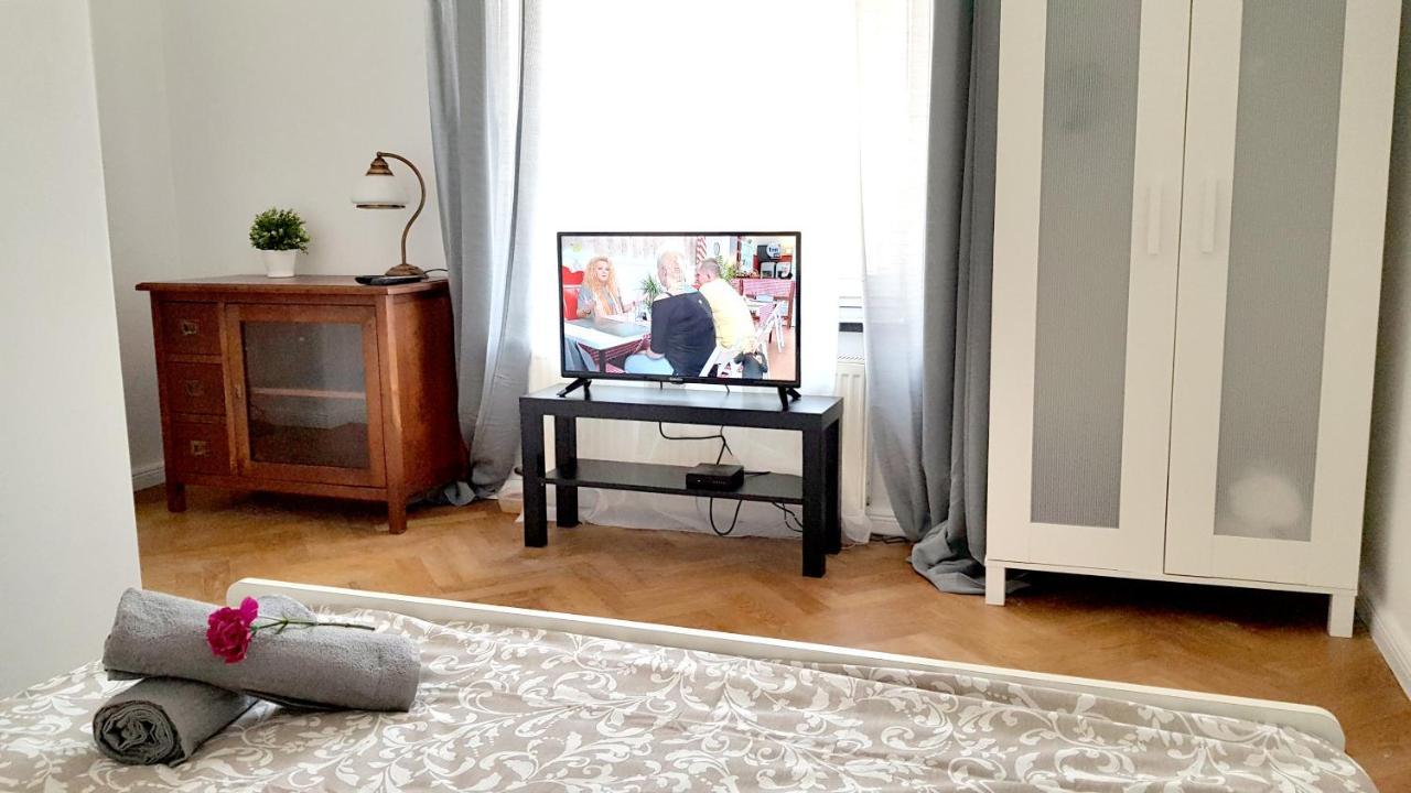 Apartament Litevski Deluxe Люблин Экстерьер фото